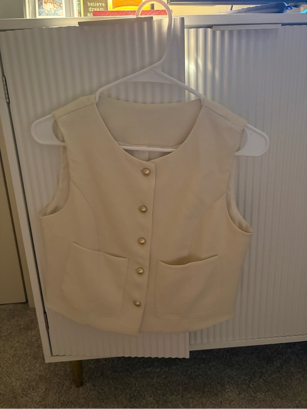 SHEIN Cream Button-Front Sleeveless Vest with Patch Pockets